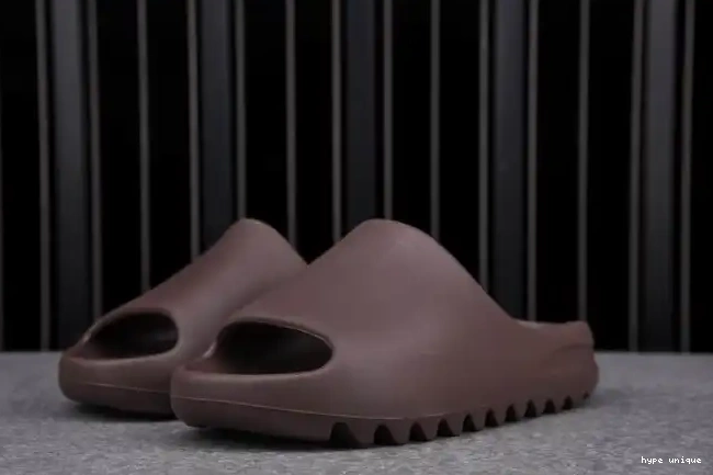 hype Soot Slide Yeezy G55495 Adidas 0613
